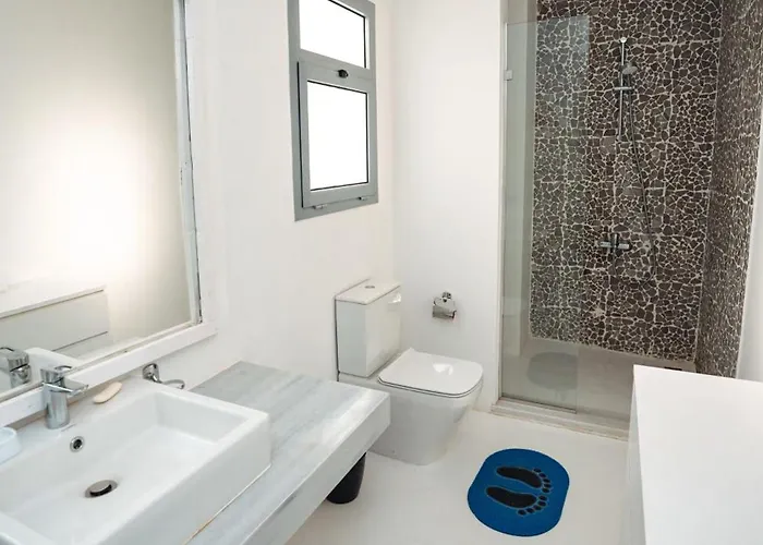 Swan Lake, 3 Bedrooms, Roof * El Gouna
